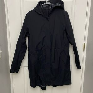 Black lululemon rain jacket size 12